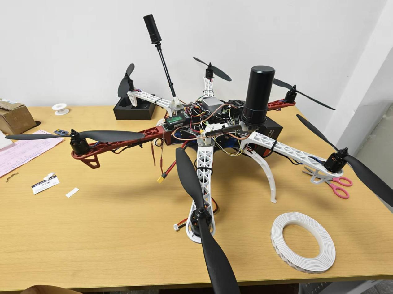 破局中小型无人机定制难题——成都人翼云科技“下沉式总包”或成行业新标杆